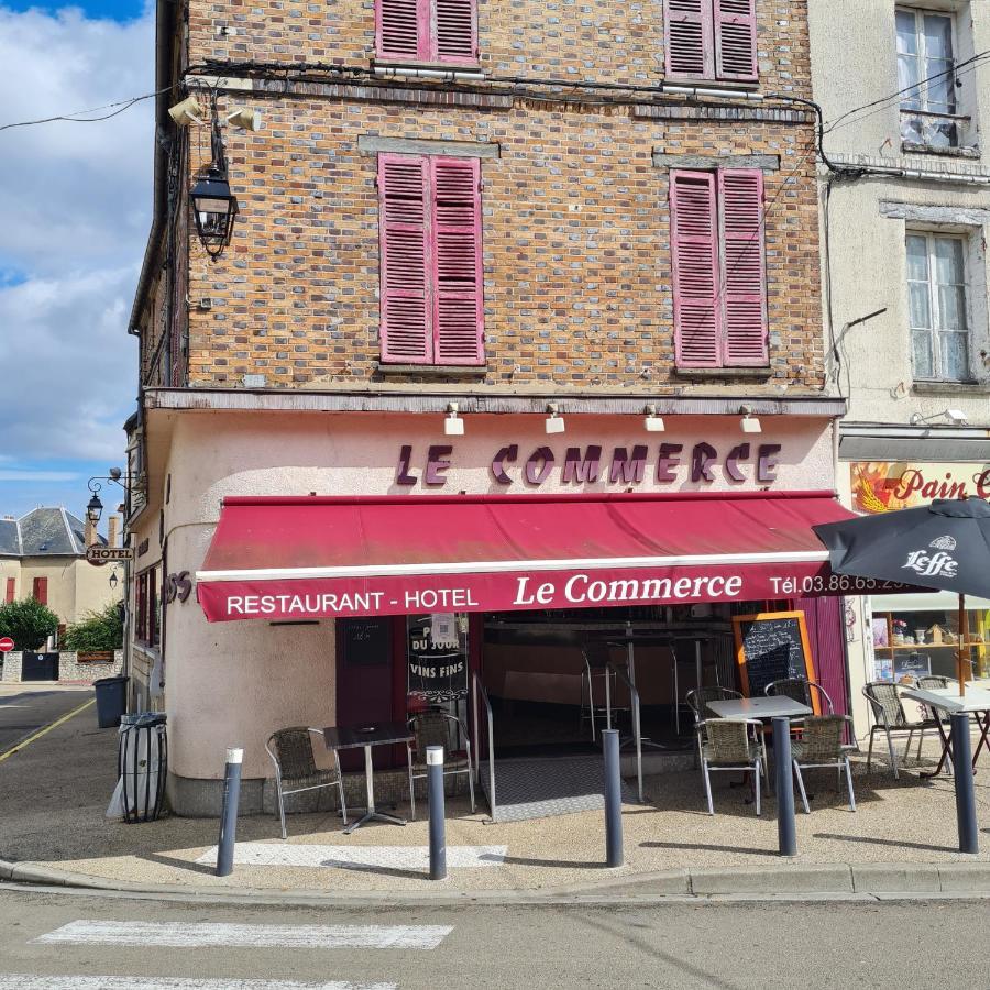 Le Commerce Hotel Pont-Sur-Yonne Exterior foto